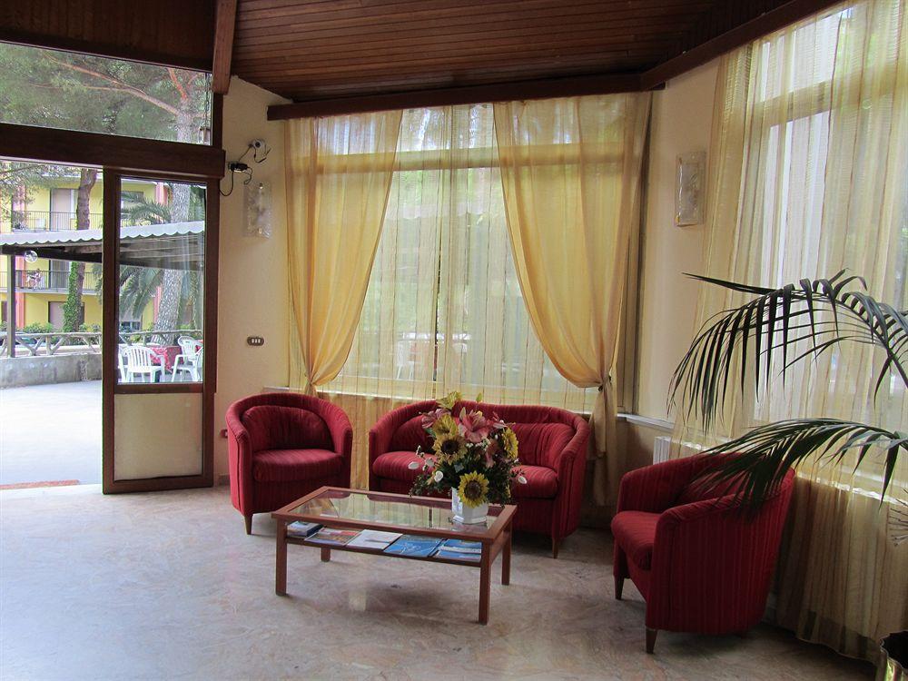 Hotel Residence Moneglia Exterior foto