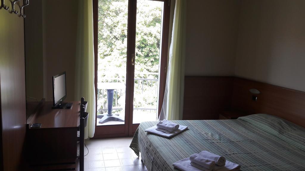 Hotel Residence Moneglia Exterior foto