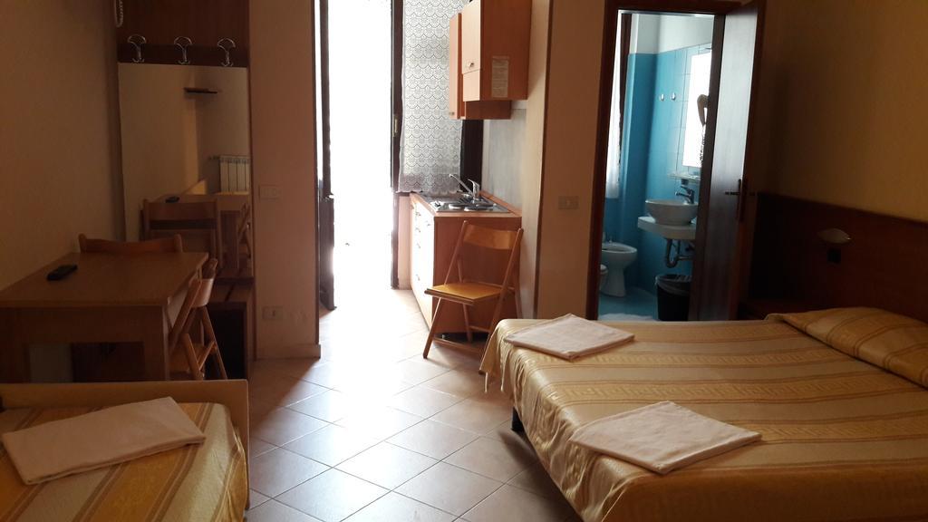 Hotel Residence Moneglia Exterior foto